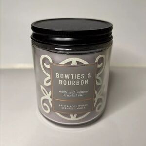 Bath & Body Works Bowties & Bourbon 1-Wick 7oz Scented Candle